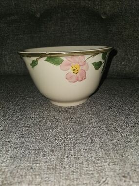 Vintage Franciscan Desert Rose Bowl
